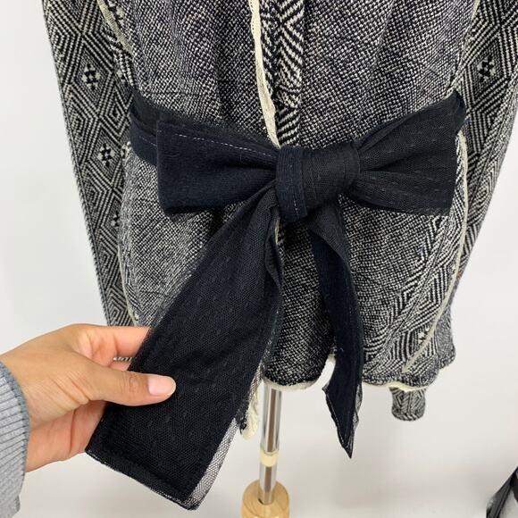 Sparrow Cardigan Womens S Small White Black Wool Cashmere Blend Tie Open Front - Picture 4 of 11